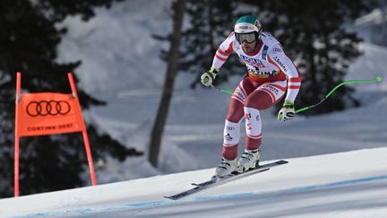 Le doublé pour Vincent Kriechmayr sacré sur la descente des Mondiaux de Cortina d'Ampezzo, trois jours après son titre en super-G. (FABRICE COFFRINI / AFP)