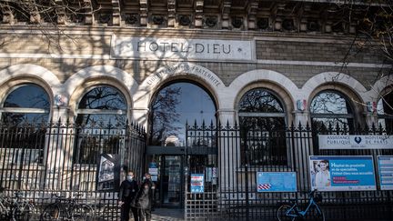 L'Hôtel-Dieu, un des hôpitaux du groupe APH-HP (Assistance Publique-Hôpitaux de Paris).&nbsp; (MARTIN BUREAU / AFP)