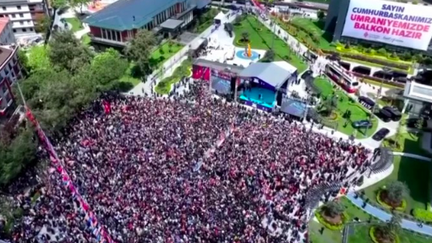 Présidentielle en Turquie : vers un premier tour très serré entre Erdoğan et Kiliçdaroglu (France 3)