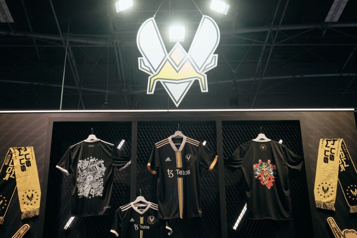 Stand de Vitality sports sur la Paris Games Week, le 1er novembre 2022. (BENOIT DURAND / HANS LUCAS)