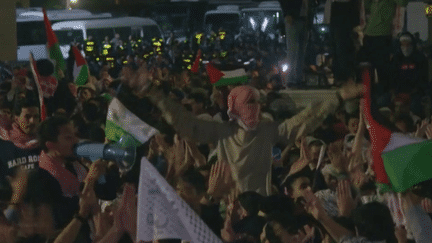 Les manifestations en soutien aux habitants de Gaza se multiplient dans le monde arabe, en réaction au conflit entre le Hamas et Israël, avec la crainte d'un embrasement de la région.