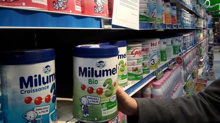 Des boîtes de lait pour bébé Milumel de chez Lactalis. (MAXPPP)