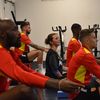 Anne Lejot&nbsp;organise des séances de yoga&nbsp;une fois par semaine à La Gaillette, le centre d'entraînement du RC Lens.&nbsp; (LOUISE GERBER / FRANCE INFO)