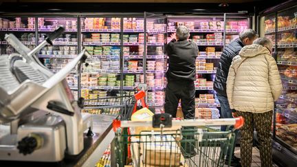 Un rayon de supermarché à Clermont-Ferrand (Puy-de-Dôme), le 22 mars 2023. (BOILEAU FRANCK / MAXPPP)