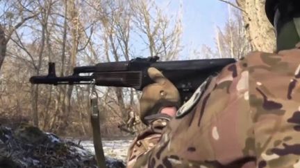 Défense : fournir des armes à Ukraine, une stratégie lucrative ?