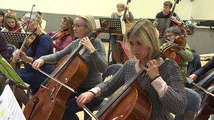 L'ensemble orchestral de Biarritz rassemble des musiciens amateurs et professionnels de tous âges&nbsp; (France 3 Nouvelle Aquitaine)