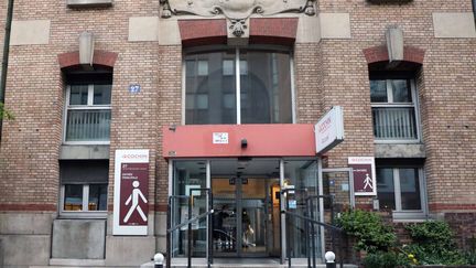 Entrance to the Cochin hospital in Paris, March 27, 2020. (?TATIF/WOSTOK PRESS / MAXPPP)