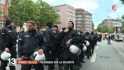 Amaury Guibert est en direct de Hambourg (Allemagne) où une manifestation anti G20 est sur le point de débuter (FRANCE 2)