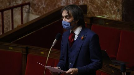 "Ce ne sont pas des choses que vous pouvez juste laisser comme ça, comme si de rien n'était", explique Cédric Villani pour justifier son dépôt de plainte après avoir appris qu'il était ciblé par le Maroc en vue d'un possible espionnage. (THOMAS SAMSON / AFP)