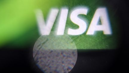 Le logo du groupe Visa, grand nom des cartes de paiement, dans le collimateur de la justice américaine pour pratiques anticoncurrentielles. (AFP)