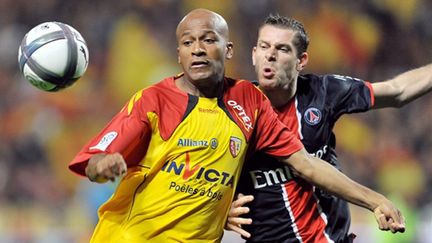 Sylvain Armand (PSG) aux côtés de Toifilou Maoulida (Lens)