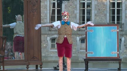 "Pinocchio" dans une&nbsp;mise en scène de Luc Petit au château de Beloeil en Belgique jusqu'au 21 août 2022 (France 3 Hauts-de-France)