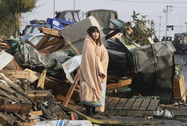 &nbsp; (Tadashi Okubo, Ishinomaki, samedi 12 mars © Yomiuri Yomiuri / Reuters)