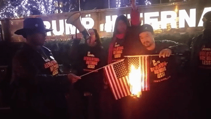 Le "Flag Burning challenge" est devenu un mouvement revendicatif découlant de l'élection du milliardaire à la présidence des États-Unis.