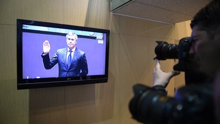 J&eacute;r&ocirc;me Cahuzac lors de son audition par l'Assembl&eacute;e nationale &agrave; Paris le 23 juillet 2013. (MARTIN BUREAU / AFP)