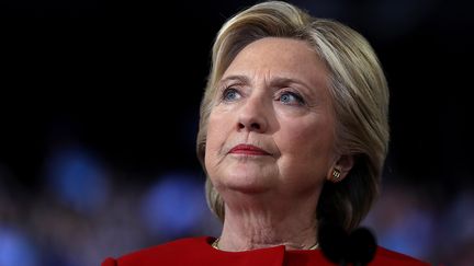 Hillary Clinton en meeting à Raleigh (Caroline du Nord), le 8 novembre 2016. (JUSTIN SULLIVAN / GETTY IMAGES NORTH AMERICA)