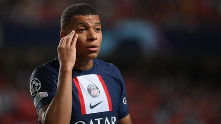 Kylian Mbappé lors du match de Ligue des Champions entre Benfica et Paris, le 5 octobre 2022. (FRANCK FIFE / AFP)