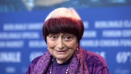 Agnès Varda, à&nbsp;la&nbsp;Berlinale&nbsp;2019, le 13 février,&nbsp;où elle a présenté son documentaire "Varda par Agnès". La cinéaste de la Nouvelle vague a annoncé qu'elle ne ferait plus de conférences ni d'interview en tête-à-tête. (J?RG CARSTENSEN / DPA)