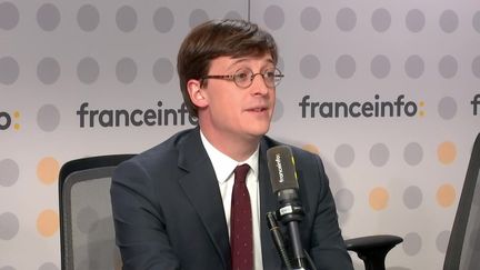 Sacha Houlié, député de la Vienne, était l'invité de franceinfo soir le mercredi 18 décembre 2024. (FRANCEINFO / RADIO FRANCE)