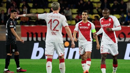 Le club de principauté est rentré aux vestiaires mené au score face au Bayer Leverkusen, jeudi, malgré un but de Wissam Ben Yedder sur pénalty. (VALERY HACHE / AFP)