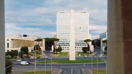 Le G20 se tient ce weekend à Rome (Italie), dans un quartier au sud de la ville éternelle, rêvé par Mussolini. Un quartier qui ne figure pas dans les guides touristiques.&nbsp; (FRANCE 3)