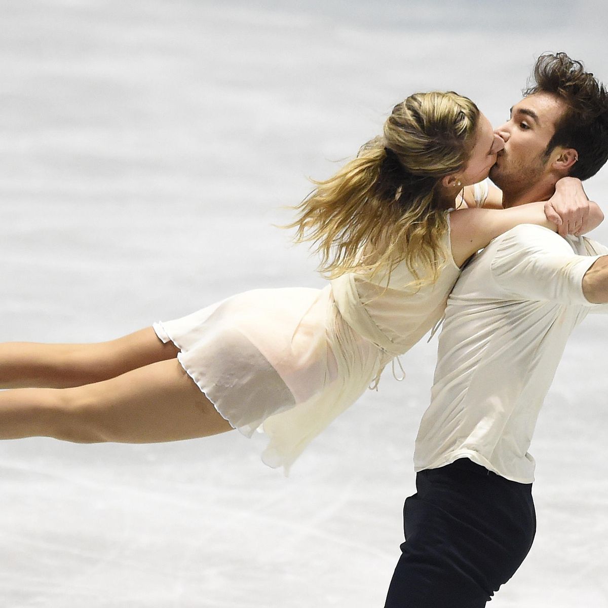 Rétro : Papadakis - Cizeron, le couple qui glisse sur le monde