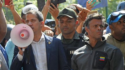 Venezuela : la tension monte d'un cran entre les camps Guaido et Maduro