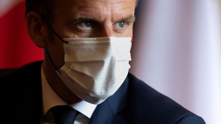 Le président de la République Emmanuel Macron à Tokyo le 24 juillet 2021, la veille de la cérémonie d'ouverture des Jeux olympiques. Photo d'illustration. (CHARLY TRIBALLEAU / AFP)