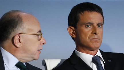 L'état d'urgence "ne peut pas être prolongé indéfiniment" mais pour Valls "la menace est lourde"