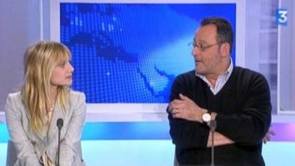 Jean Reno et Mélanie Laurent parlent de leur nouveau film, &quot;La rafle&quot;
 (Culturebox)