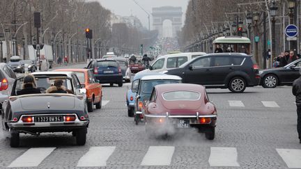 &nbsp; (Pollution sur les Champs-Elysées à Paris©MAXPPP)