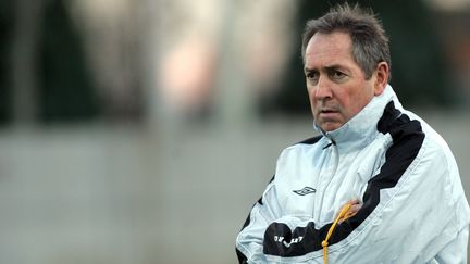 Gérard Houllier, le 8 décembre 2006, alors qu'il entraînait l'OL. (MAXPPP TEAMSHOOT)