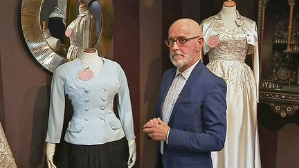 Gilles Labrosse, grand collectionneur de haute couture expose ses robes à Moulins
 (France 3 / Culturebox )