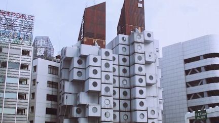 Japon : à la découverte des étonnants logements capsules