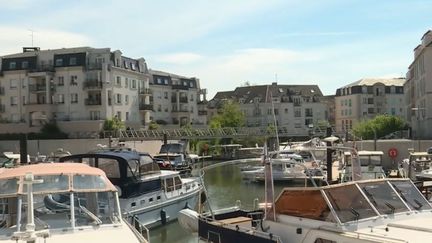 Port-Cery, à Cergy, dans le Val-d'Oise. (FRANCE 2)