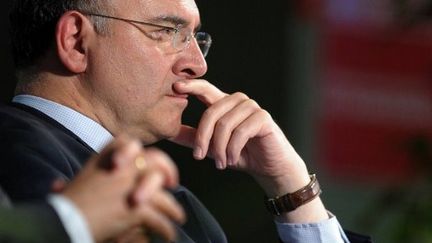 Le ministre de l'économie, Pierre Moscovici, a annoncé qu'il faudrait trouver entre 7 et 10 milliards d'économies. (FREDERICK FLORIN / AFP)