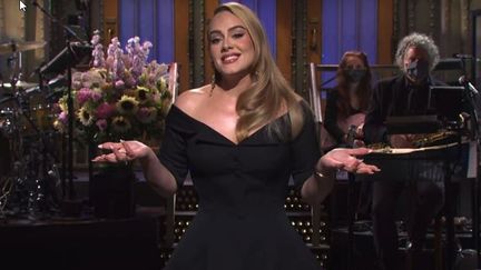 La chanteuse britannique Adele dans l'émission "Saturday Night Live" sur NBC le 24 octobre 2020. (SNL - NBC)