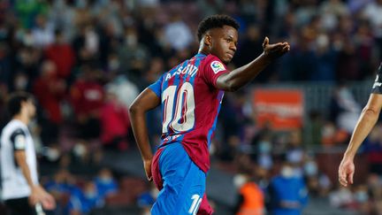 Ansu Fati célèbre après son but avec le FC Barcelone contre Valence en Liga le 17 octobre 2021. (DAX IMAGES / NURPHOTO)