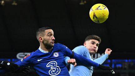 Hakim Ziyech, lors du match Manchester City - Chelsea, le 8 janvier 2023. (OLI SCARFF / AFP)