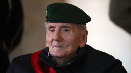 Hubert Germain, à la cérémonie de funérailles honorifiques pour le résistant de la Seconde Guerre mondiale Daniel Cordier à l'Hôtel des Invalides à Paris, le 26 novembre 2020.&nbsp; (MICHEL EULER / POOL / AFP)