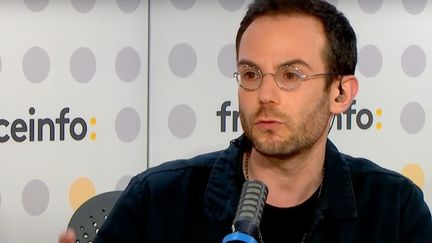 Clément Viktorovitch décrypte les discours politiques et analyse les mots qui font l'actualité. (FRANCEINFO/ RADIO FRANCE)