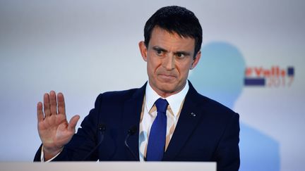 Manuel Valls, le 22 janvier 2017, à Paris. (ERIC FEFERBERG / AFP)