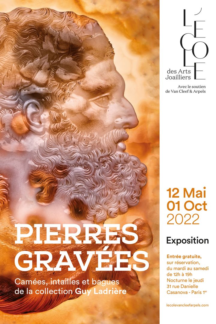 Affiche de l'exposition "Pierres gravées.&nbsp;Camées, intailles et bagues de la collection Guy Ladrière"&nbsp;à l'École des Arts Joailliers à Paris. (Courtesy L'Ecole des Arts Joailliers)