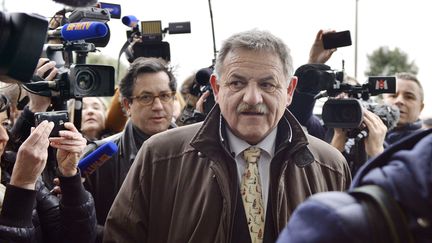 L'ex-maire de La-Faute-sur-Mer (Vend&eacute;e),&nbsp;Ren&eacute; Marratier, le 12 d&eacute;cembre 2014 aux&nbsp;Sables-d'Olonne pour le verdict de du proc&egrave;s de la temp&ecirc;te Xynthia. (GEORGES GOBET / AFP)