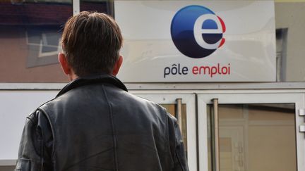 Emploi : faut-il renforcer le contrôle des chômeurs ?