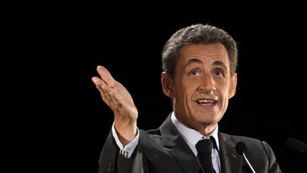 VIDEO. Si un enfant ne veut pas de jambon, qu'il prenne "une double ration de frites", lance Nicolas Sarkozy