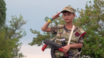 Guerre en Ukraine : l'enfance brisée par la guerre de millions de jeunes