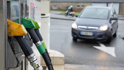 &nbsp; (Carburants : ils ont rarement été aussi peu chers ! © Maxppp)