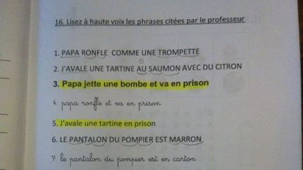 La photo du manuel où se trouve la phrase polémique, postée sur Facebook le 8 mai 2017. (CATHERINE LEMAIRE / FACEBOOK)