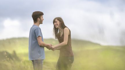 Marlène Schiappa a annoncé, lundi 5 mars, que le gouvernement proposerait l'âge de 15 ans comme seuil de non-consentement à une relation sexuelle. (JONATHAN MARK OGDEN / CULTURA CREATIVE / AFP)